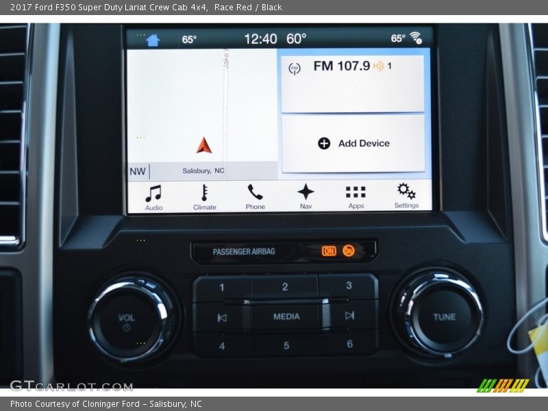 Navigation of 2017 F350 Super Duty Lariat Crew Cab 4x4