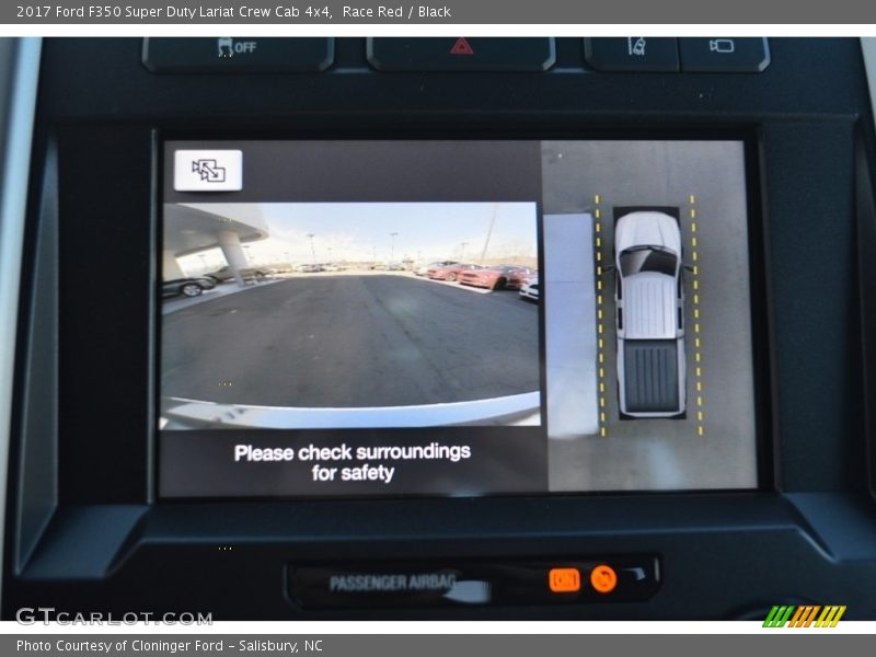 Controls of 2017 F350 Super Duty Lariat Crew Cab 4x4