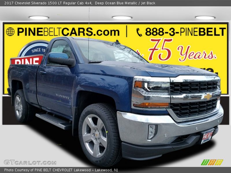 Deep Ocean Blue Metallic / Jet Black 2017 Chevrolet Silverado 1500 LT Regular Cab 4x4