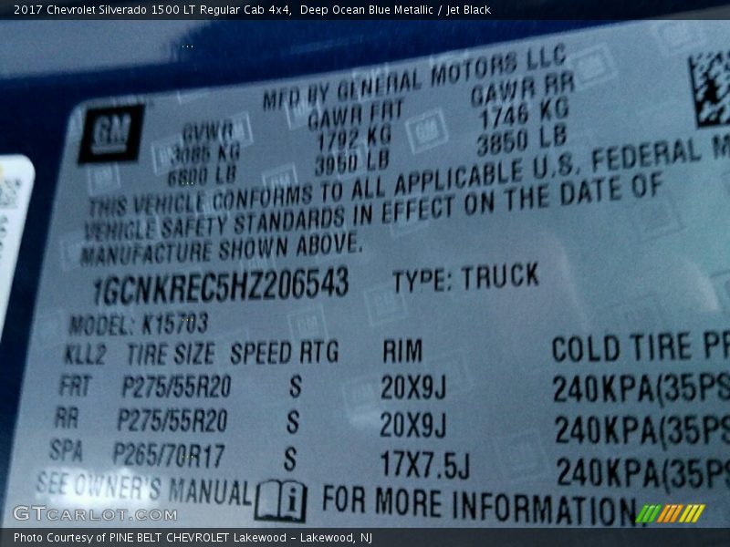 Deep Ocean Blue Metallic / Jet Black 2017 Chevrolet Silverado 1500 LT Regular Cab 4x4