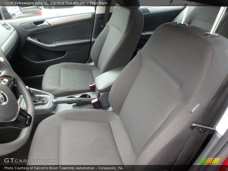 Cardinal Red Metallic / Titan Black 2016 Volkswagen Jetta SE