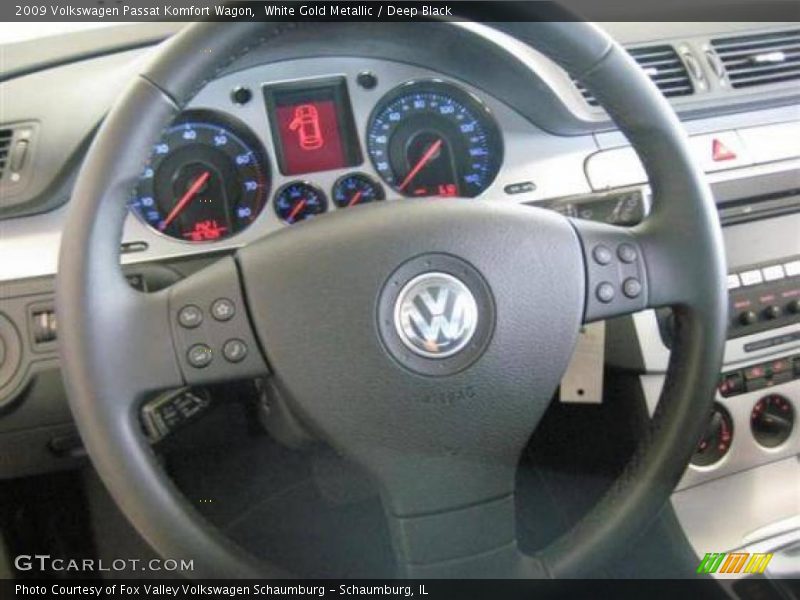 White Gold Metallic / Deep Black 2009 Volkswagen Passat Komfort Wagon