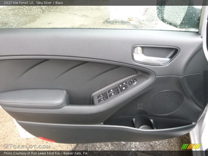 Silky Silver / Black 2017 Kia Forte5 LX