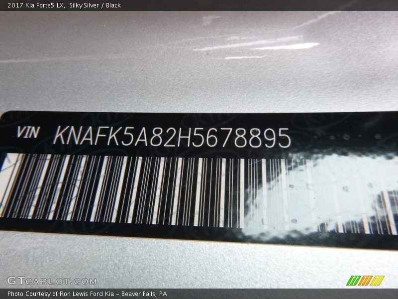 Silky Silver / Black 2017 Kia Forte5 LX