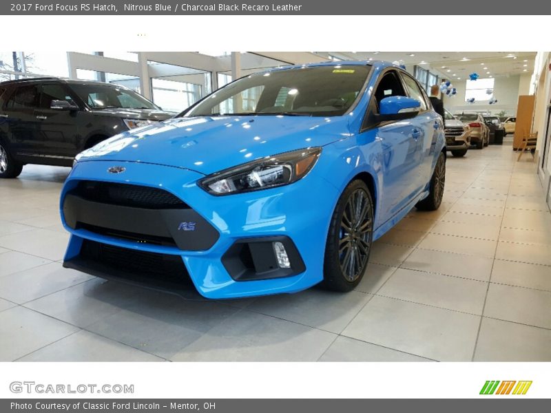 Nitrous Blue / Charcoal Black Recaro Leather 2017 Ford Focus RS Hatch