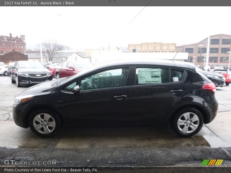 Aurora Black / Black 2017 Kia Forte5 LX