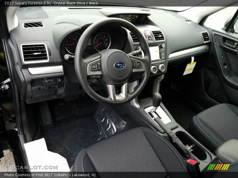 Crystal Black Silica / Black 2017 Subaru Forester 2.5i