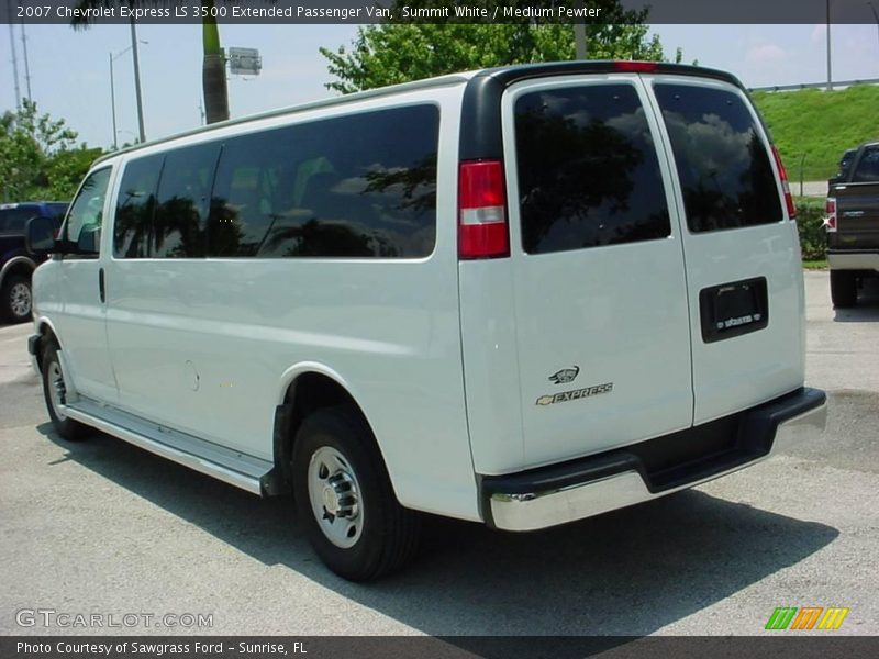 Summit White / Medium Pewter 2007 Chevrolet Express LS 3500 Extended Passenger Van