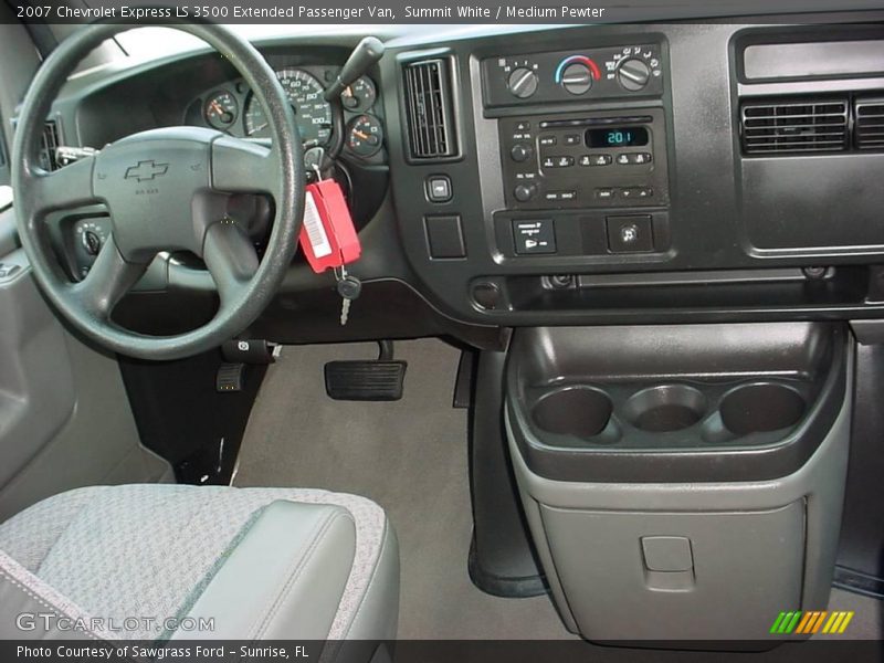 Summit White / Medium Pewter 2007 Chevrolet Express LS 3500 Extended Passenger Van