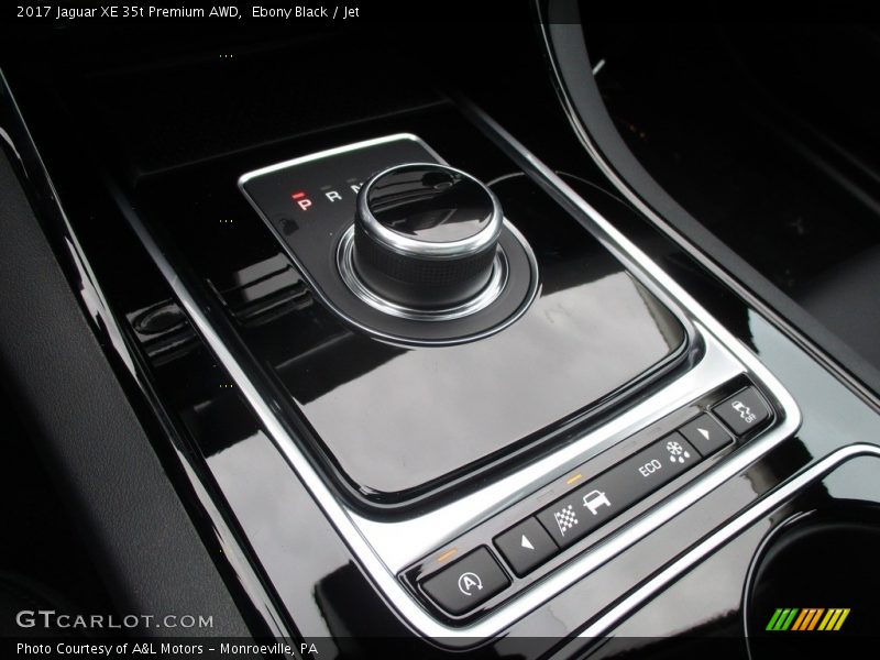 Ebony Black / Jet 2017 Jaguar XE 35t Premium AWD