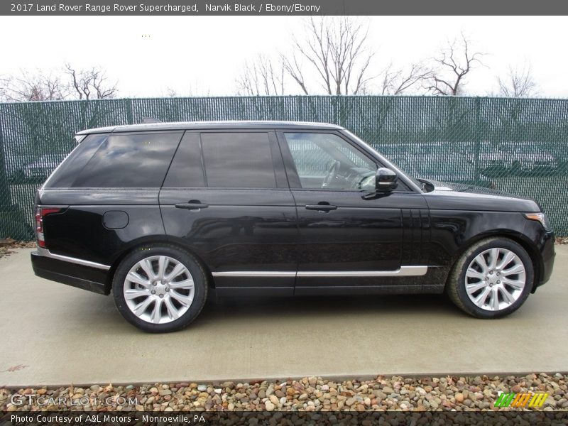 Narvik Black / Ebony/Ebony 2017 Land Rover Range Rover Supercharged