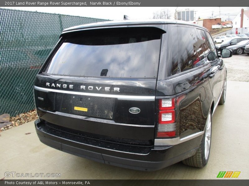 Narvik Black / Ebony/Ebony 2017 Land Rover Range Rover Supercharged