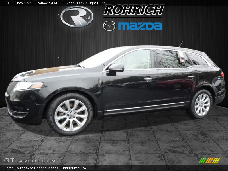 Tuxedo Black / Light Dune 2013 Lincoln MKT EcoBoost AWD