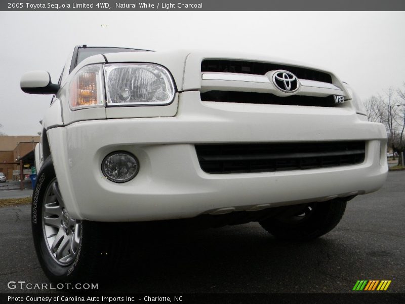 Natural White / Light Charcoal 2005 Toyota Sequoia Limited 4WD