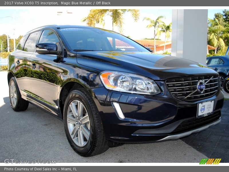 Magic Blue Metallic / Off Black 2017 Volvo XC60 T5 Inscription