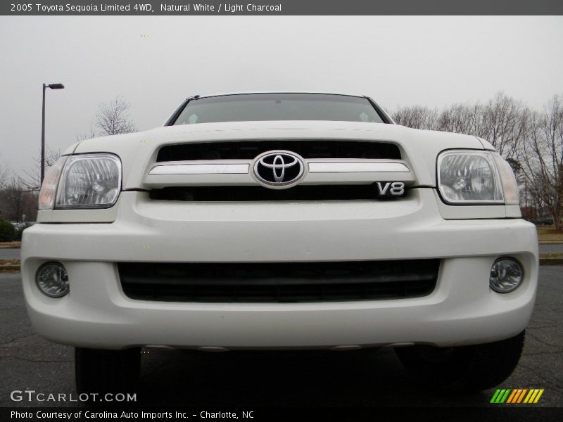 Natural White / Light Charcoal 2005 Toyota Sequoia Limited 4WD