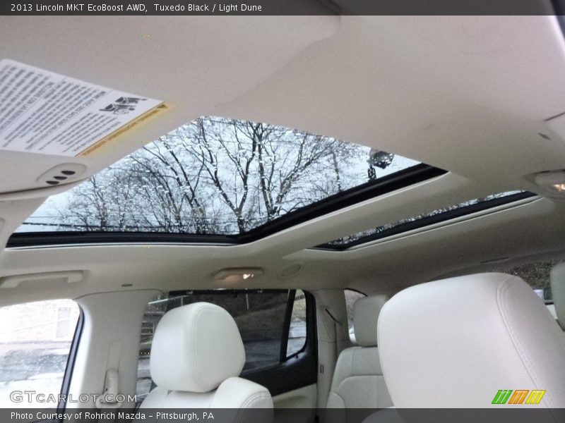 Tuxedo Black / Light Dune 2013 Lincoln MKT EcoBoost AWD