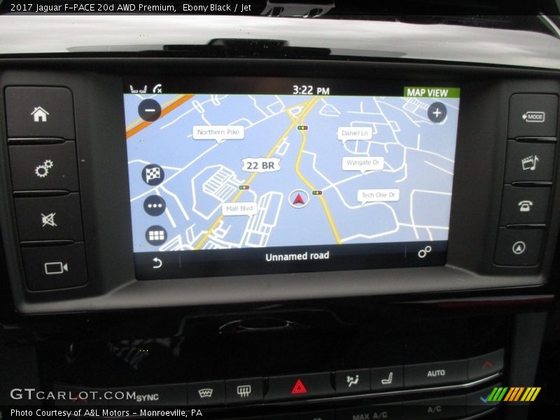 Navigation of 2017 F-PACE 20d AWD Premium
