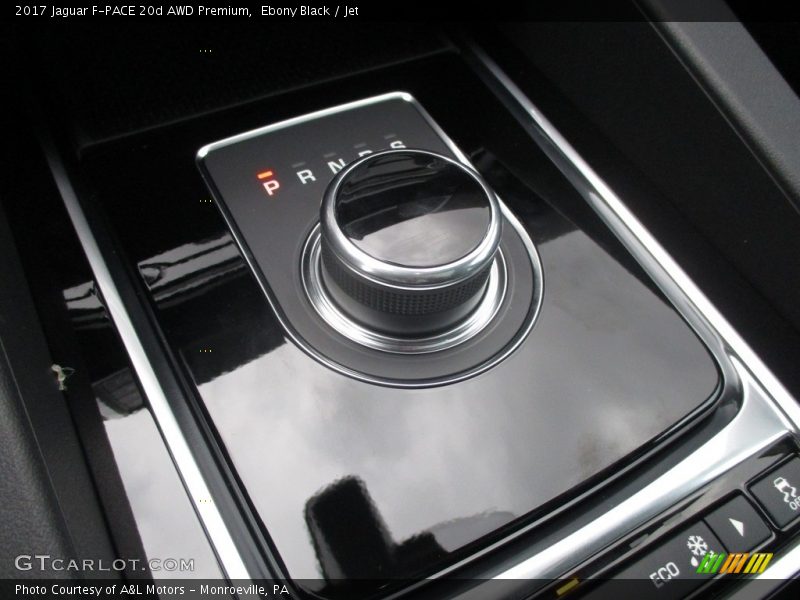  2017 F-PACE 20d AWD Premium 8 Speed Automatic Shifter