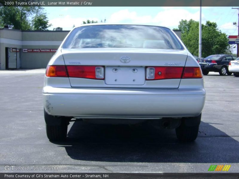 Lunar Mist Metallic / Gray 2000 Toyota Camry LE