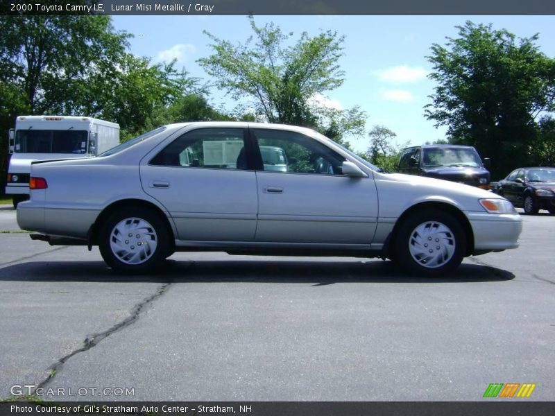 Lunar Mist Metallic / Gray 2000 Toyota Camry LE
