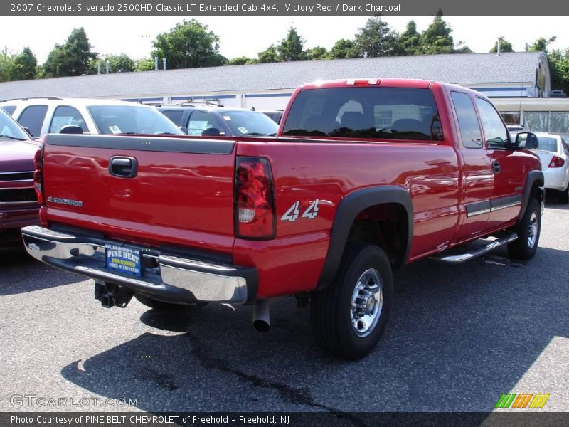 Victory Red / Dark Charcoal 2007 Chevrolet Silverado 2500HD Classic LT Extended Cab 4x4