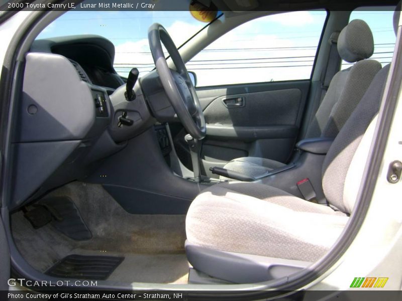 Lunar Mist Metallic / Gray 2000 Toyota Camry LE