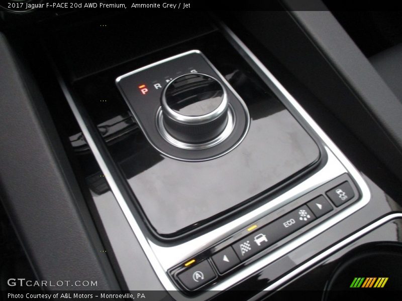  2017 F-PACE 20d AWD Premium 8 Speed Automatic Shifter