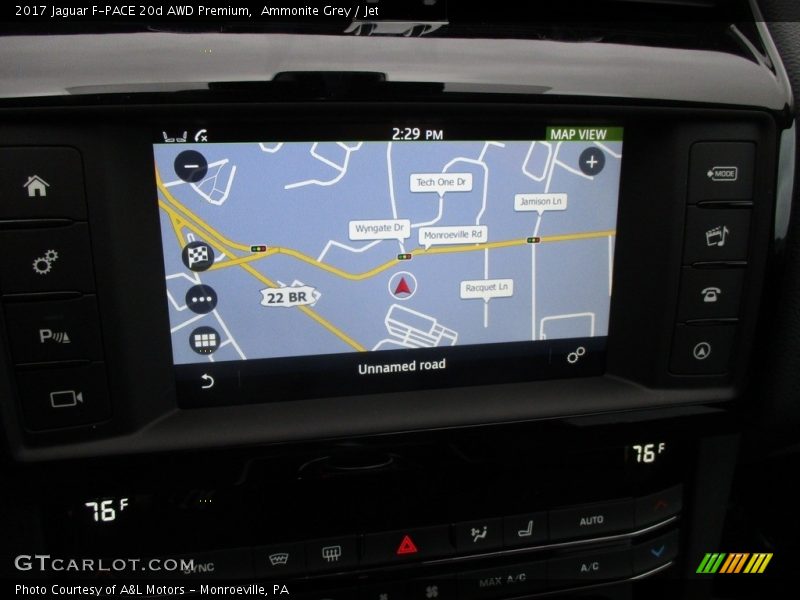 Navigation of 2017 F-PACE 20d AWD Premium