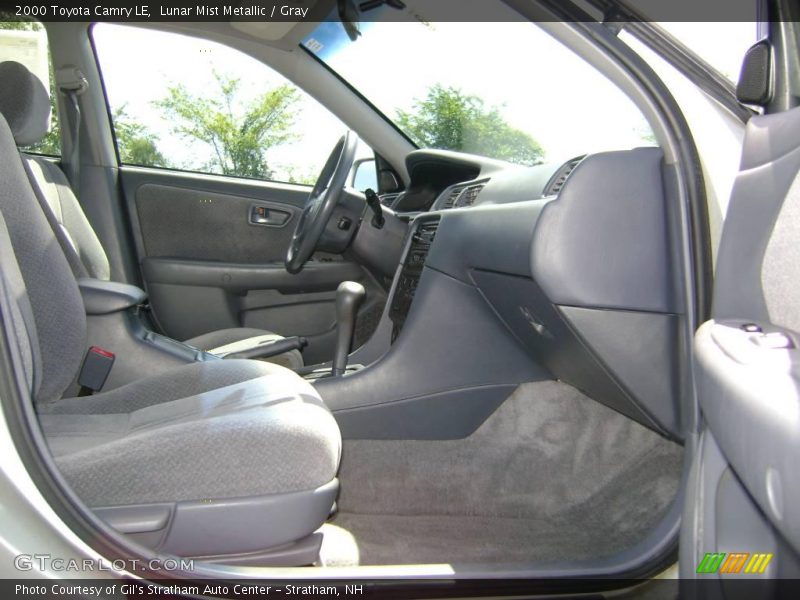 Lunar Mist Metallic / Gray 2000 Toyota Camry LE