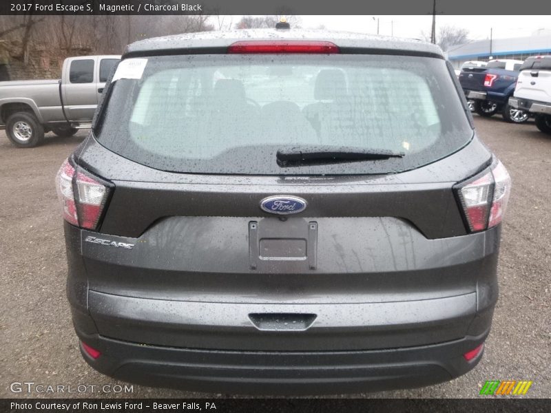 Magnetic / Charcoal Black 2017 Ford Escape S