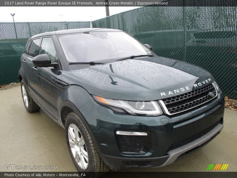 Aintree Green Metallic / Espresso/Almond 2017 Land Rover Range Rover Evoque SE Premium