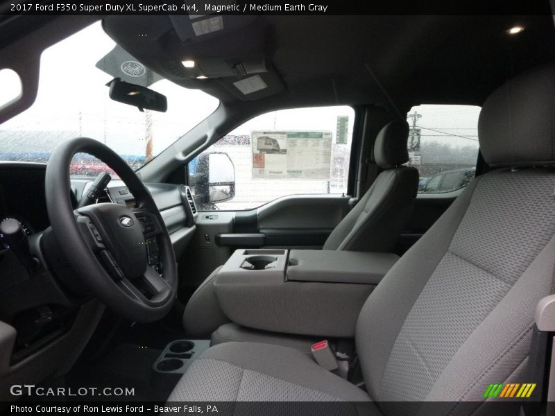 Front Seat of 2017 F350 Super Duty XL SuperCab 4x4