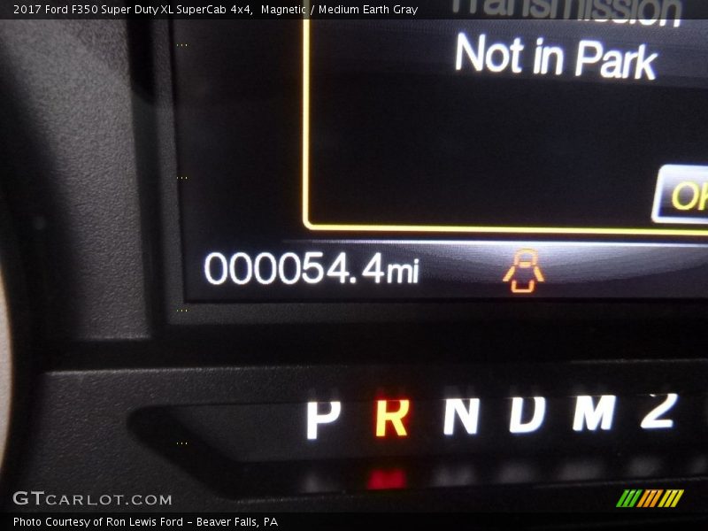 Magnetic / Medium Earth Gray 2017 Ford F350 Super Duty XL SuperCab 4x4
