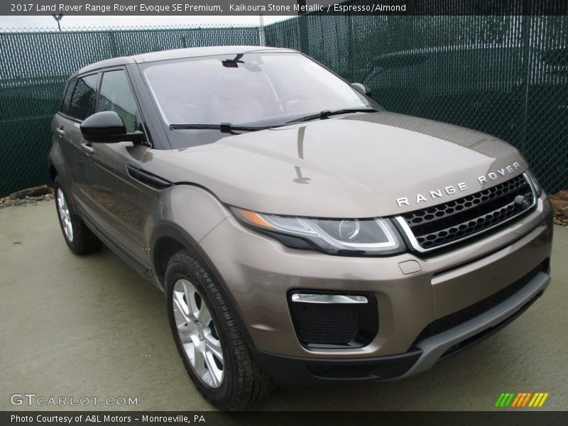 Kaikoura Stone Metallic / Espresso/Almond 2017 Land Rover Range Rover Evoque SE Premium