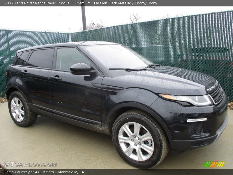 Farallon Black Metallic / Ebony/Ebony 2017 Land Rover Range Rover Evoque SE Premium