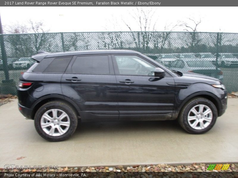 Farallon Black Metallic / Ebony/Ebony 2017 Land Rover Range Rover Evoque SE Premium