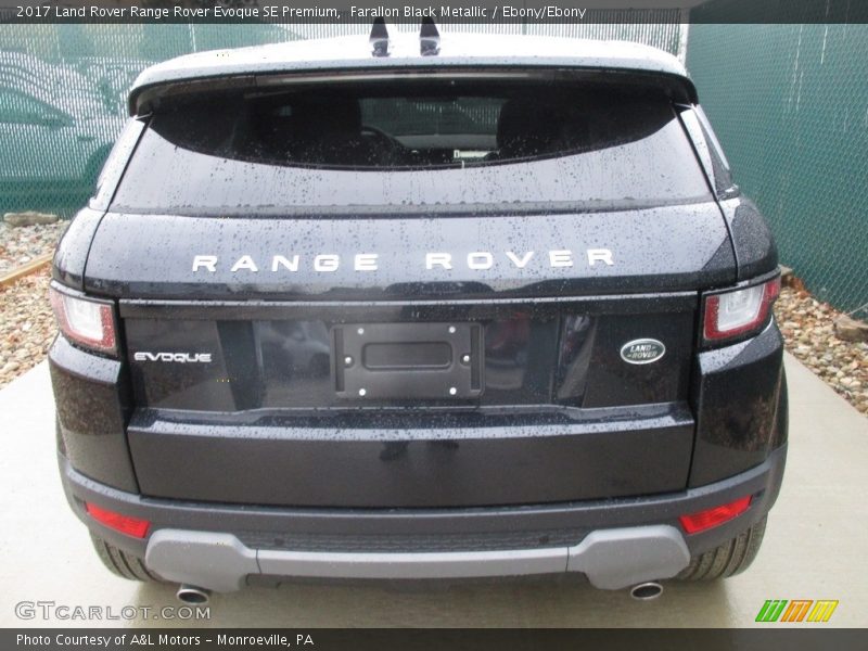 Farallon Black Metallic / Ebony/Ebony 2017 Land Rover Range Rover Evoque SE Premium