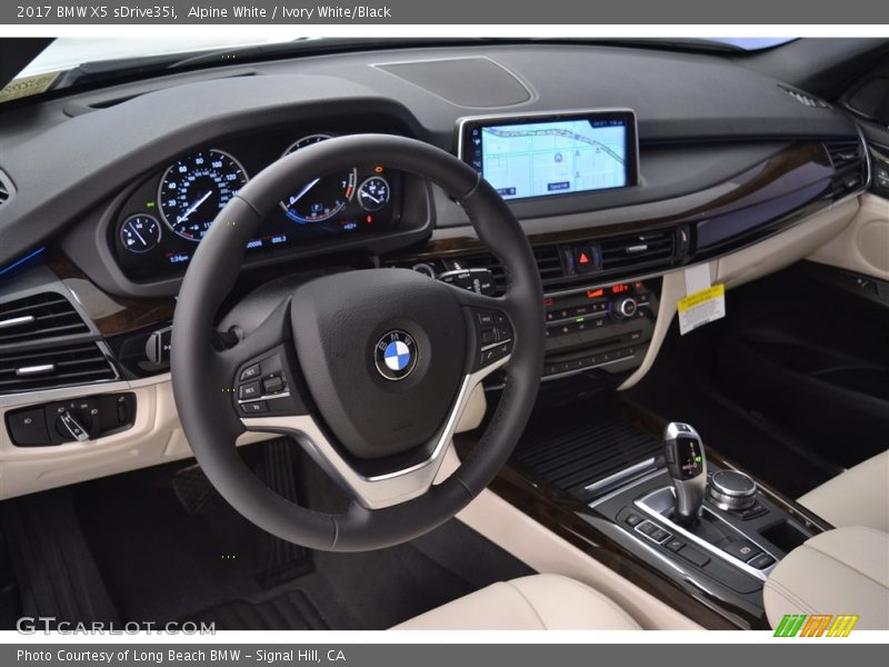 Alpine White / Ivory White/Black 2017 BMW X5 sDrive35i