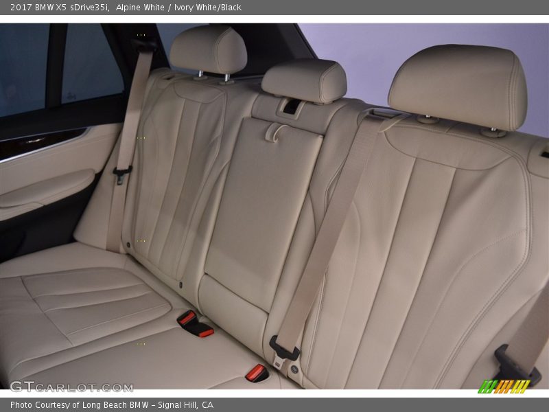 Alpine White / Ivory White/Black 2017 BMW X5 sDrive35i