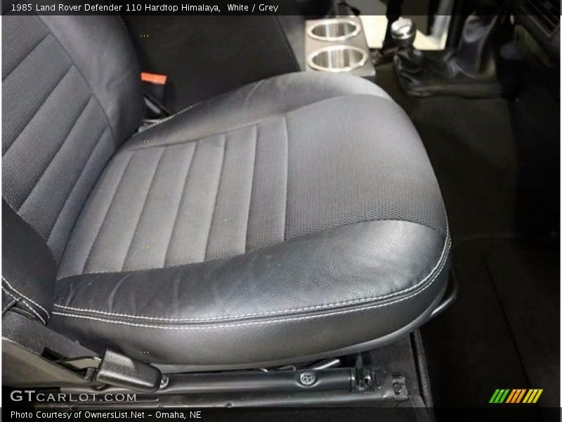 Front Seat of 1985 Defender 110 Hardtop Himalaya