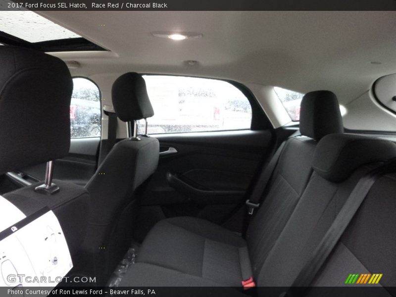 Race Red / Charcoal Black 2017 Ford Focus SEL Hatch