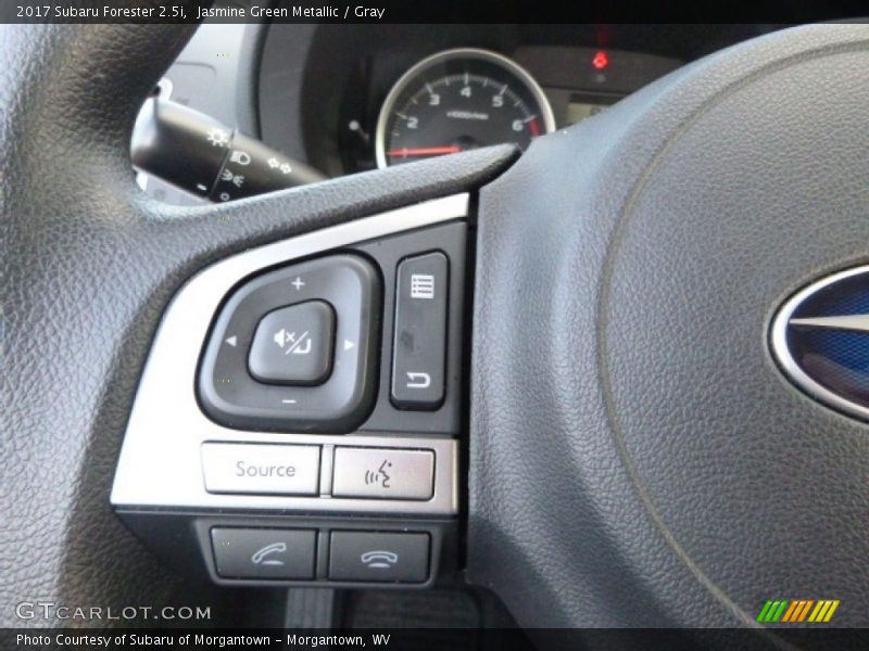 Jasmine Green Metallic / Gray 2017 Subaru Forester 2.5i