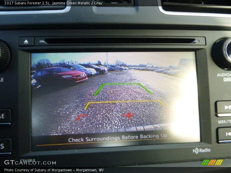 Jasmine Green Metallic / Gray 2017 Subaru Forester 2.5i