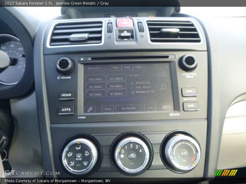 Jasmine Green Metallic / Gray 2017 Subaru Forester 2.5i