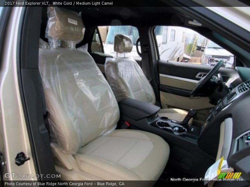White Gold / Medium Light Camel 2017 Ford Explorer XLT