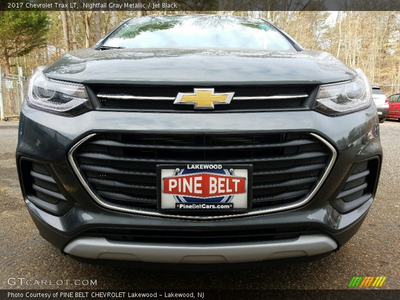 Nightfall Gray Metallic / Jet Black 2017 Chevrolet Trax LT