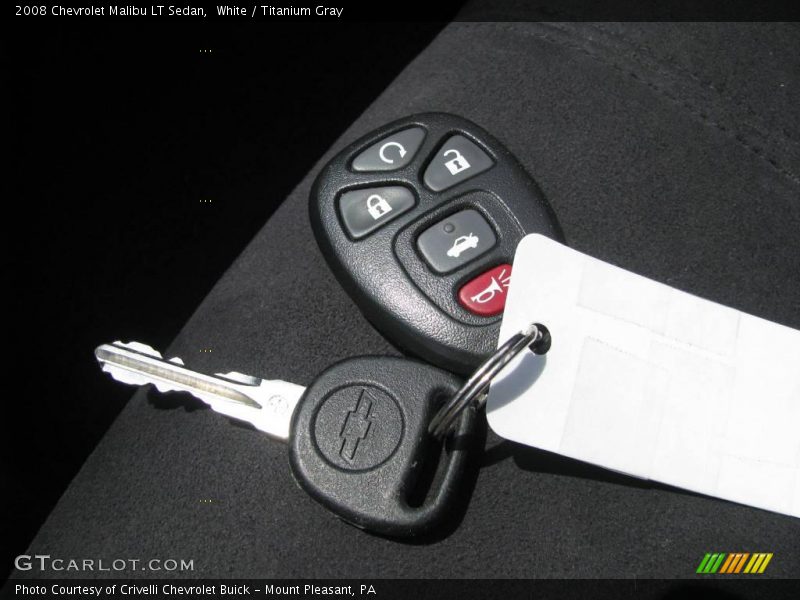 White / Titanium Gray 2008 Chevrolet Malibu LT Sedan