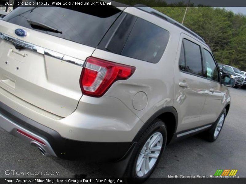 White Gold / Medium Light Camel 2017 Ford Explorer XLT