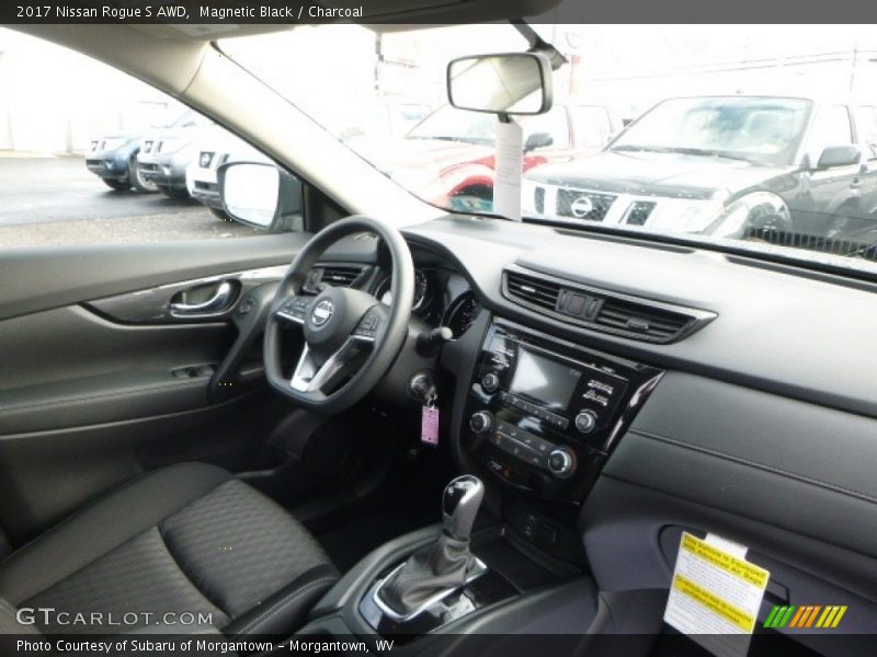 Dashboard of 2017 Rogue S AWD